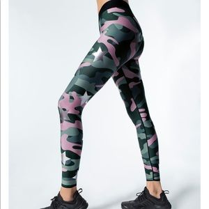 Ultracor green/pink leggings